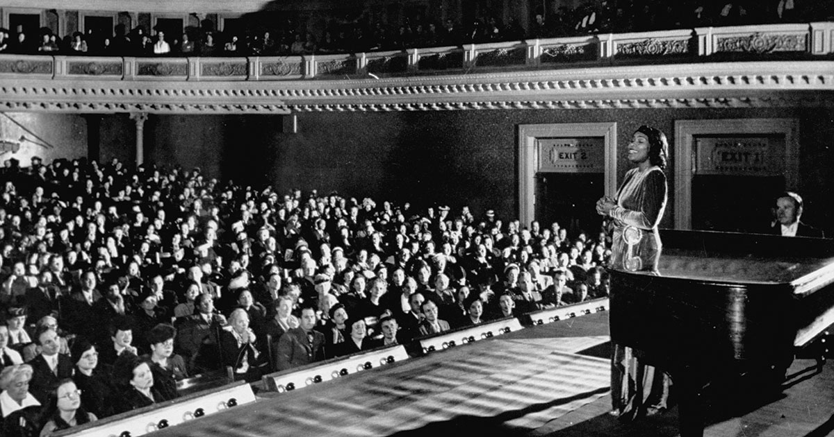 Bravo! Carnegie Hall Goes Digital
