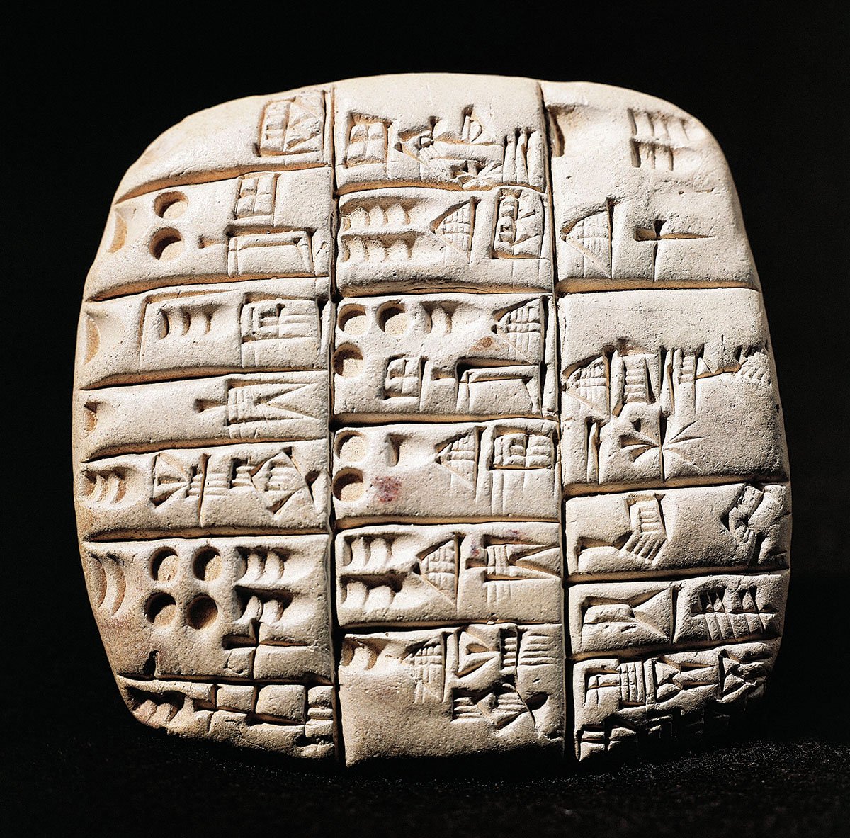This clay tablet from Tell Telloh, Iraq, dates from 2360 BCE. Its cuneiform script, which emerged from the Sumerian civilization in the fourth millennium BCE, is the earliest known form of writing. (Photo: Dea/G. Dagli Orti/De Agostini via Getty Images)
