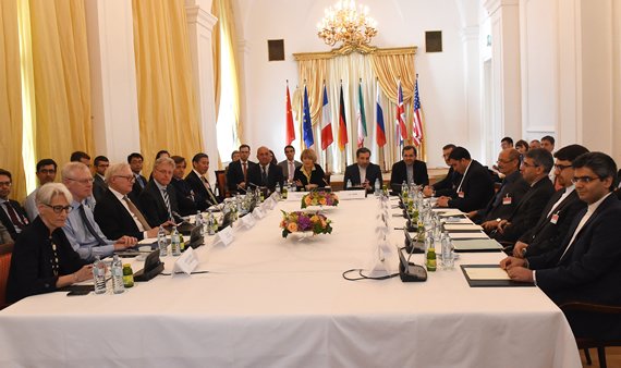 Representatives of EU, US, Britain, France, Russia, Germany, China and Iran meet for another round of the P5+1 powers and Iran talks in Vienna, Austria on June 12, 2015.(JOE KLAMAR/AFP/Getty Images)