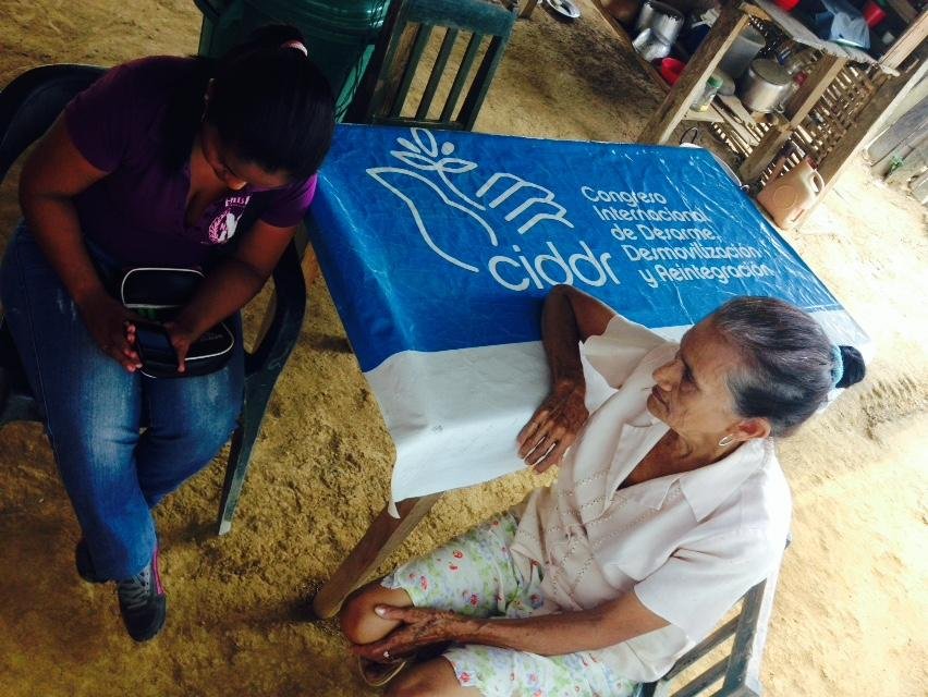 Everyday Peace Indicators working in a Colombian village that was displaced by massacres committed by paramilitary groups in the late 90s and 2000s. Photo: Pamina Firchow