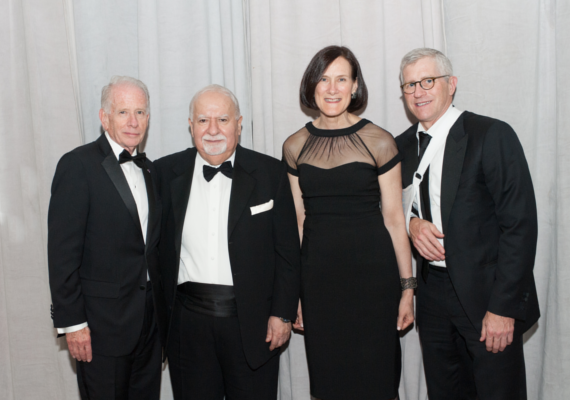 Vartan Gregorian Honored at IIE Gala with “Mutual Understanding” Award