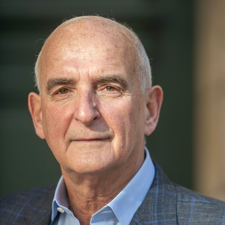 Roger Cohen