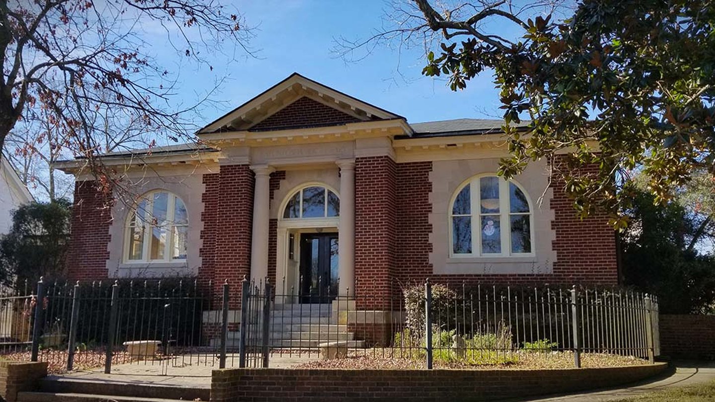 The Next Generation of Writers Finds Inspiration at a Carnegie Library in Rural Georgia